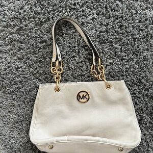 Michael Kora purse